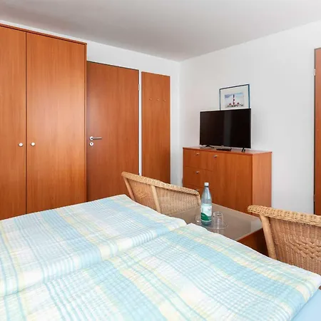 Szálloda Haus Koebesine 12