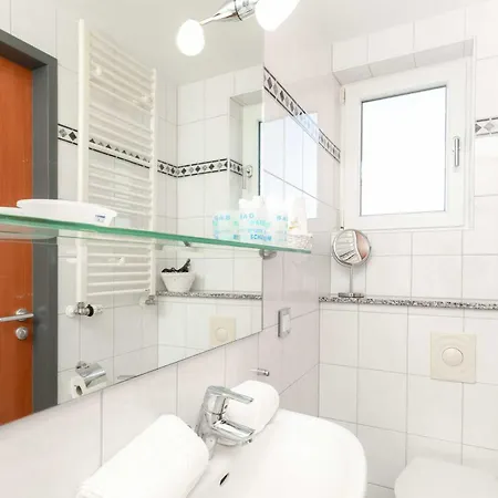 Haus Koebesine 12 Szálloda